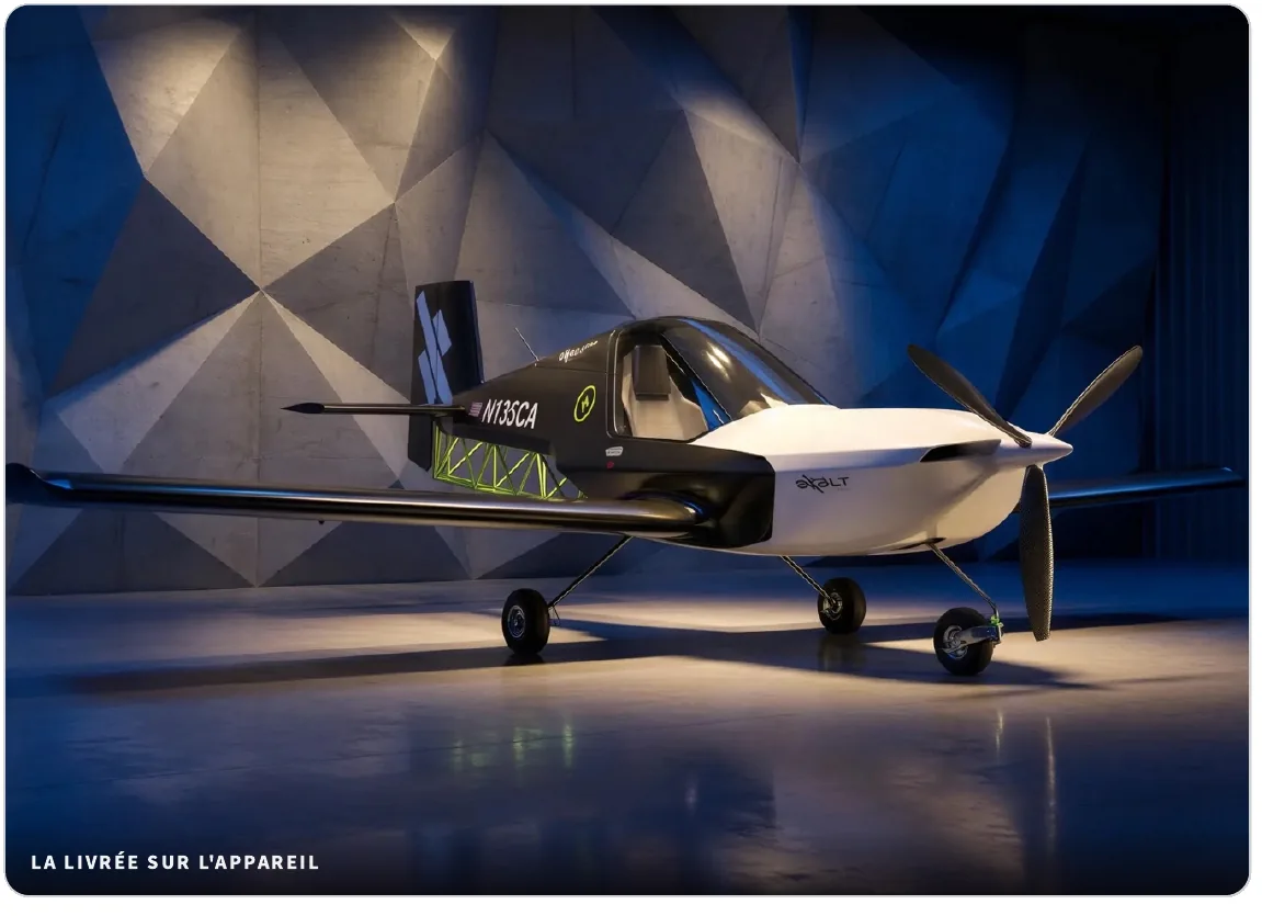 eXalt Aircraft — The livery, on the aircraft